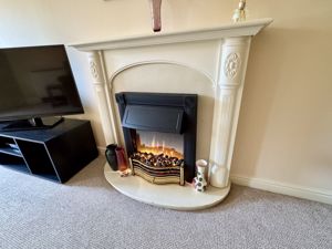 Lounge Fire- click for photo gallery